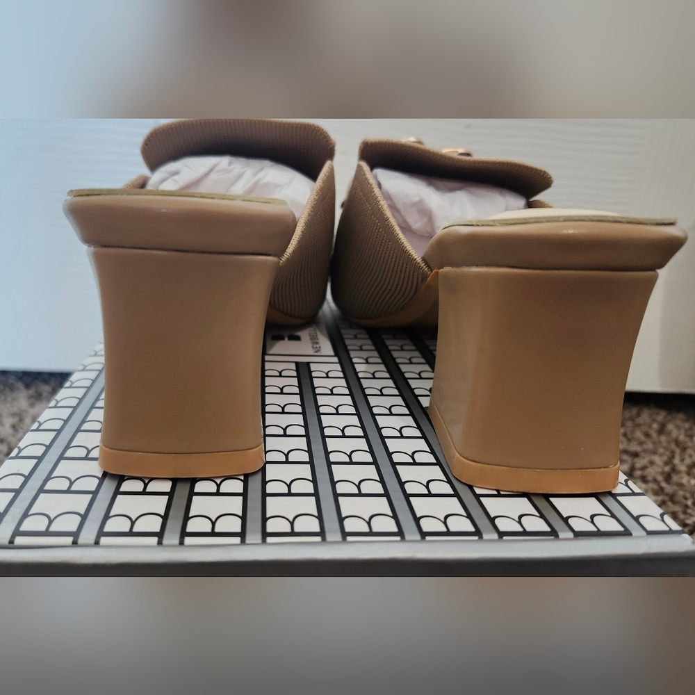 Women's Newbella Size 8 Tan Mules 2 Inch Heel - Picture 8 of 9